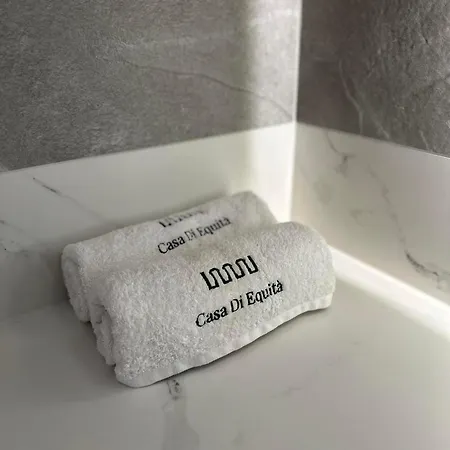 Casa Di Equità La Canée